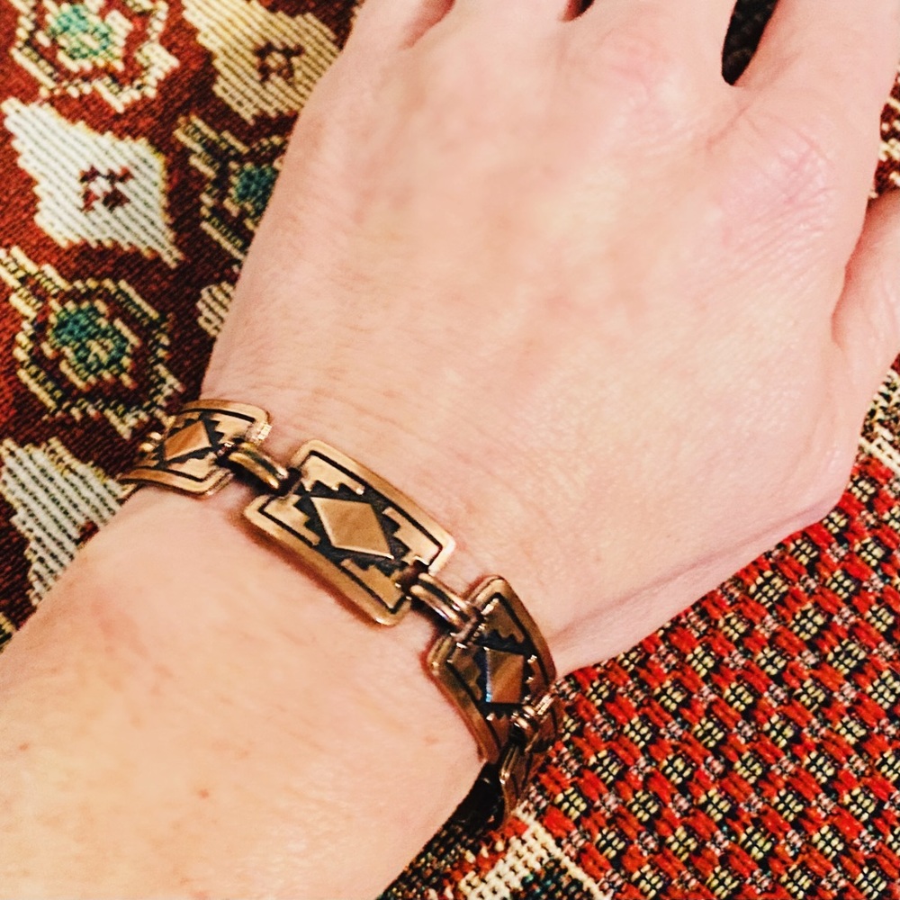 100% copper, link Southwest style bracelet